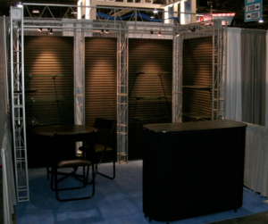 10X10 TIBURON DISPLAY